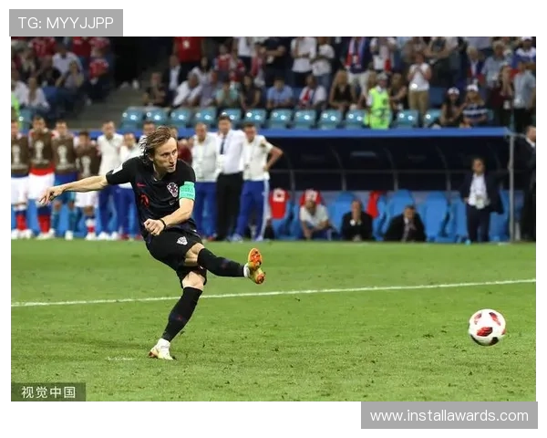 莫德里奇助力球队战绩提升，状态回暖引领新篇章